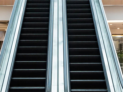 自动扶梯这4个常见的危险点，你知道几个？